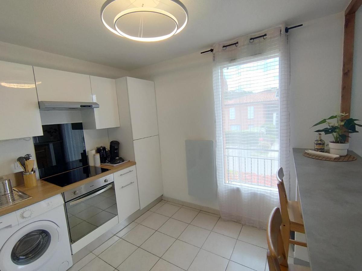Le Cosy Eurocentre ► Terrasse ► Parking ► Wifi ► 24/24 Apartment Castelnau-d'Estretefonds Luaran gambar